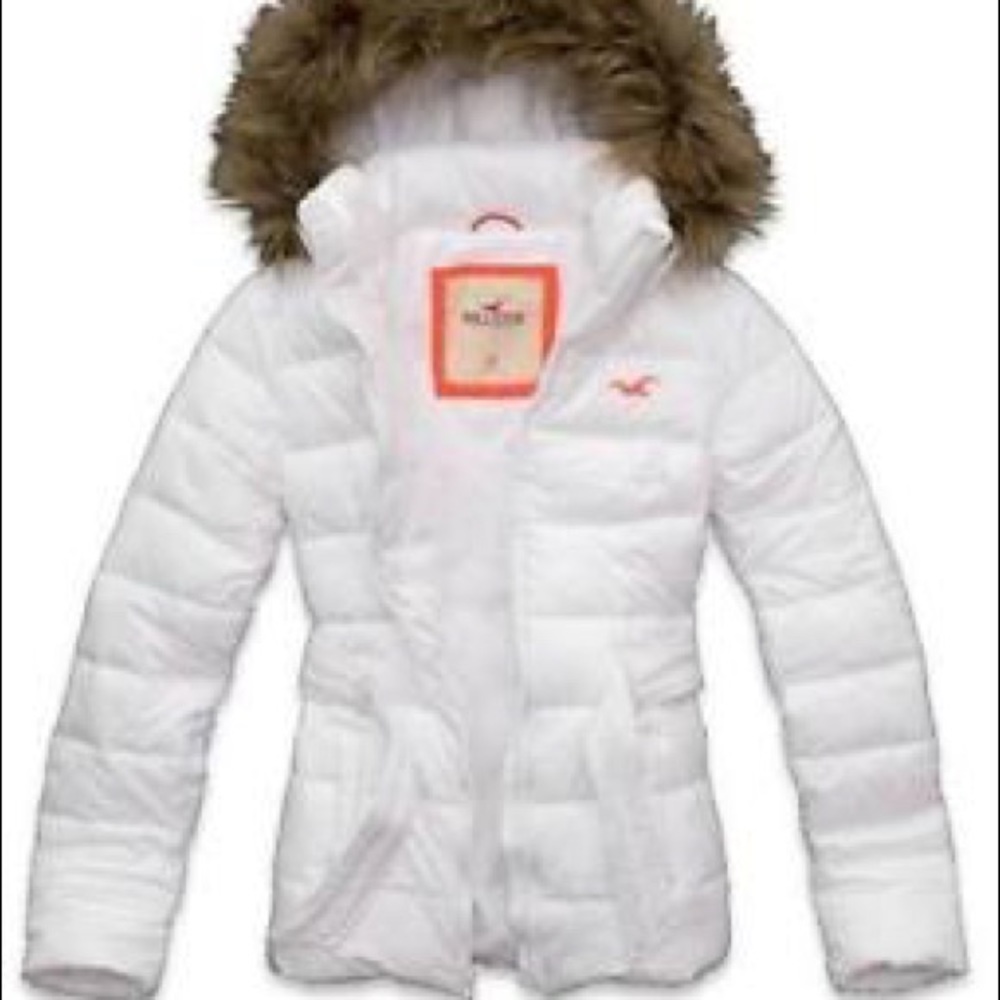 White Hollister Puffer Coat